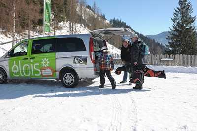 Mit dem E-Bike durch die Salzburger Alpenlandschaft radeln